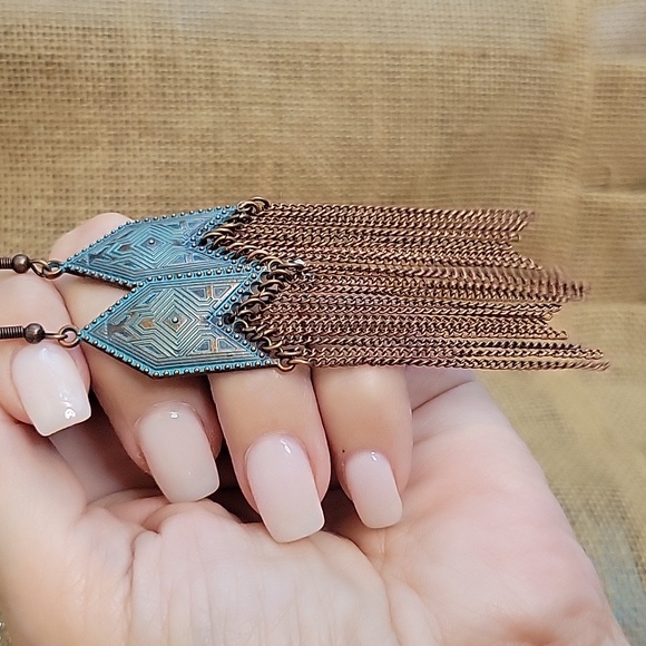 🔥LAST PAIR🔥 Bohemian Verdigris Chain Tassel Drop Earrings - Picture 7 of 8